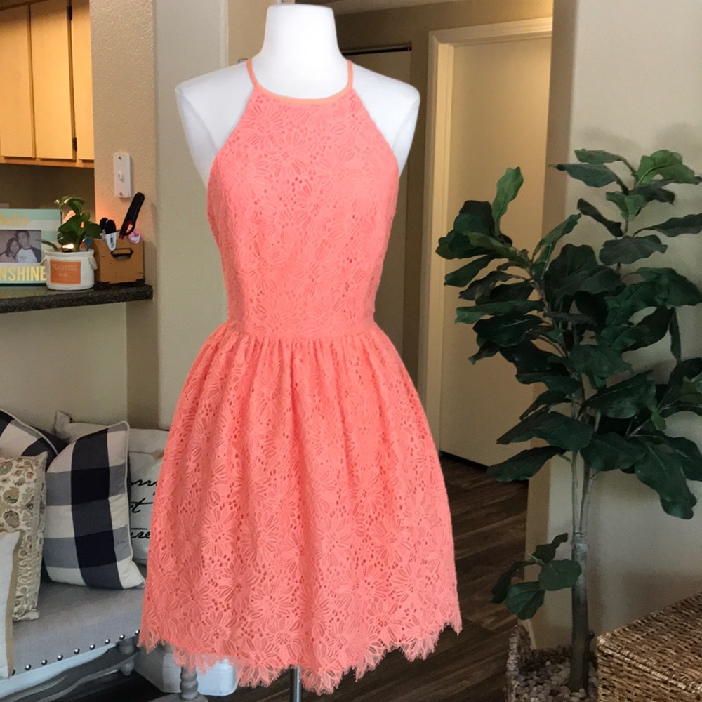 👗🌸Trina Turk beautiful dress ❤️ - Picture 5 of 8